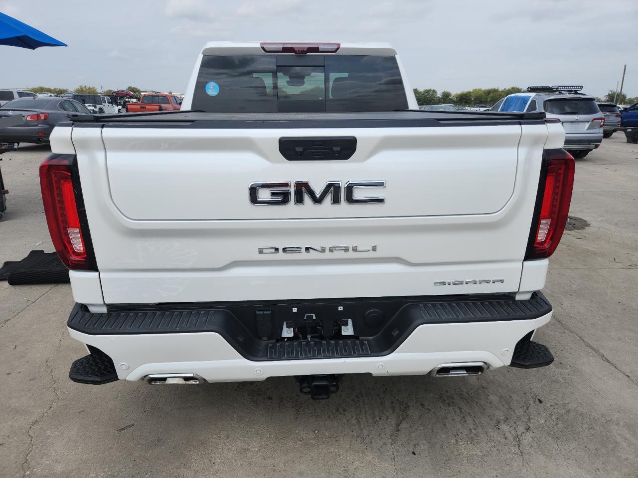 GMC SIERRA K1500 DENALI ULTIMATE