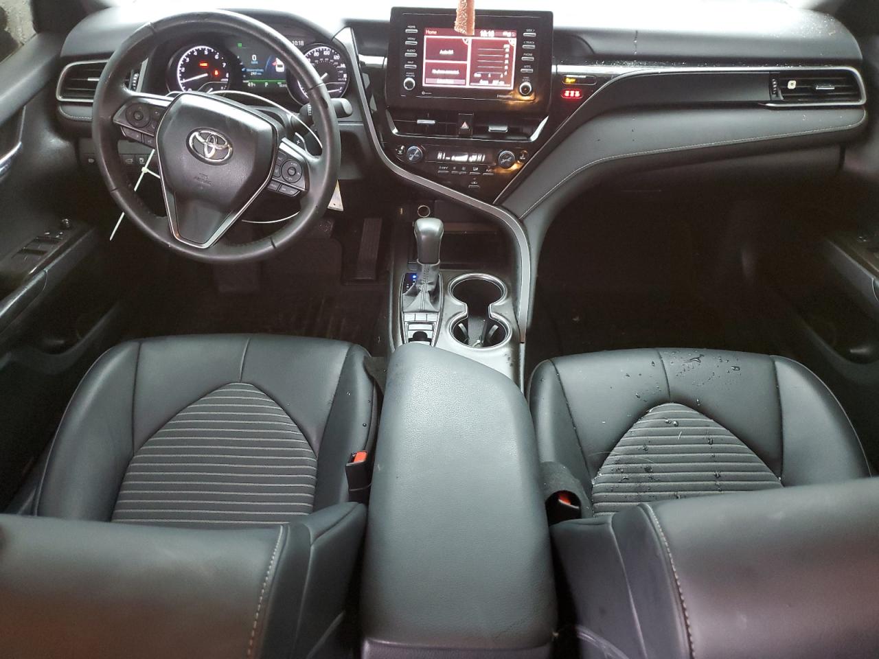 TOYOTA CAMRY SE NIGHT SHADE