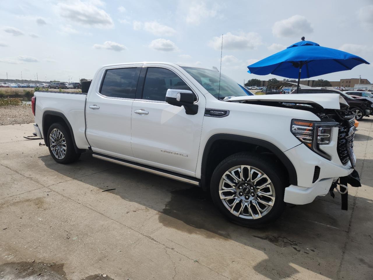 GMC SIERRA K1500 DENALI ULTIMATE