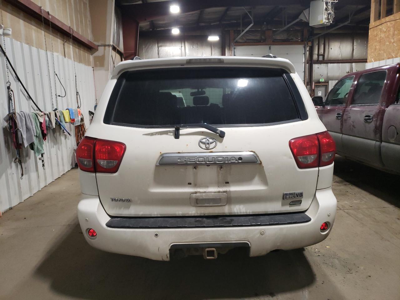 TOYOTA SEQUOIA LIMITED