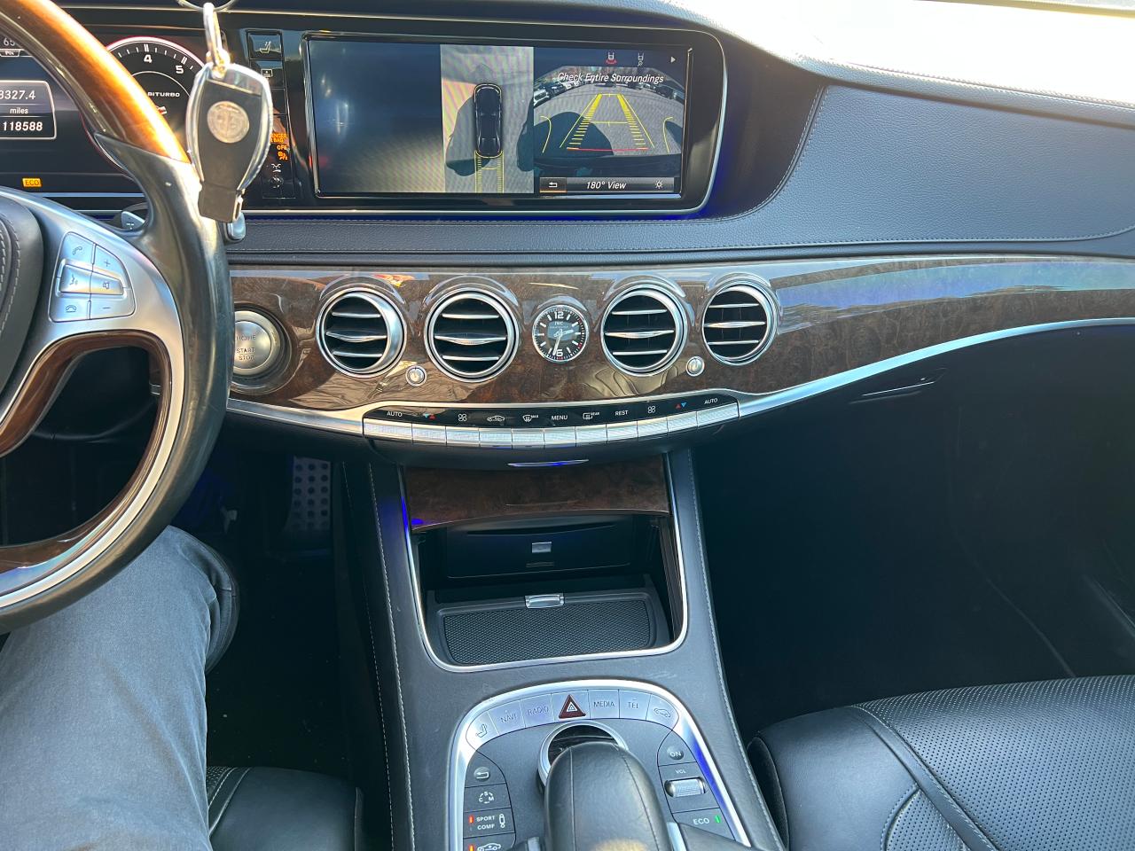 MERCEDES-BENZ S-CLASS 63 AMG