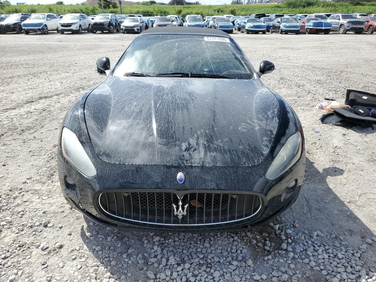 MASERATI GRANTURISMO