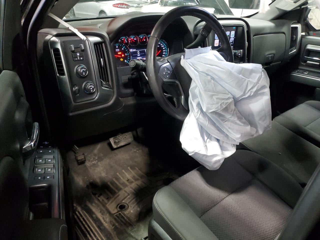 CHEVROLET SILVERADO K1500 LT