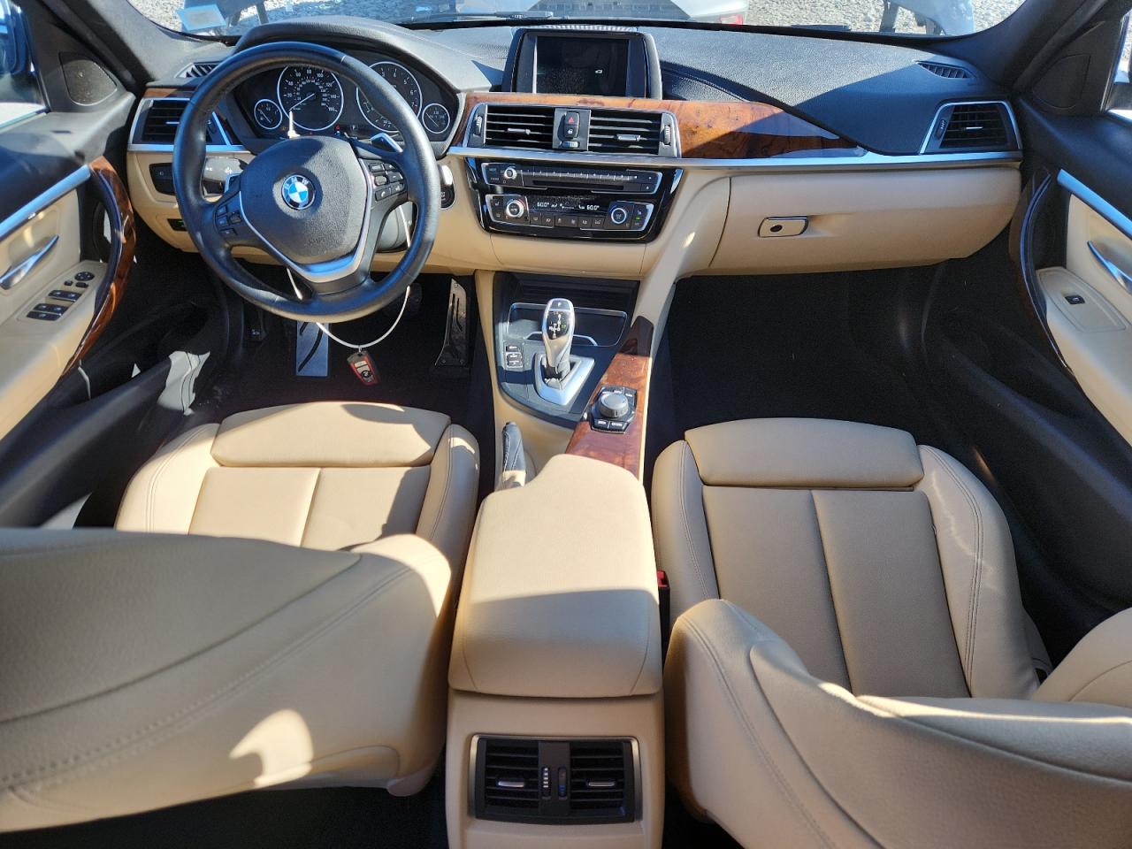 Lot #3301969420 2018 BMW 330 XI