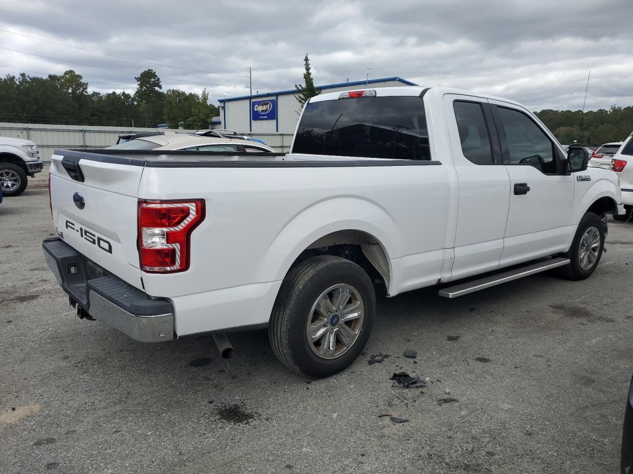 FORD F-150 SUPER CAB