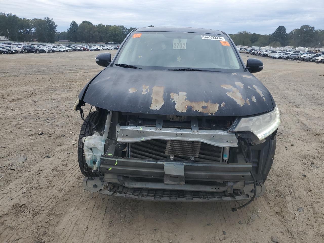 MITSUBISHI OUTLANDER SE