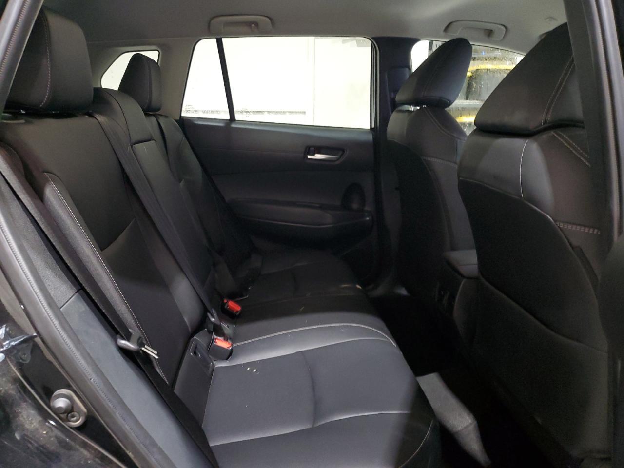 TOYOTA COROLLA CROSS XLE