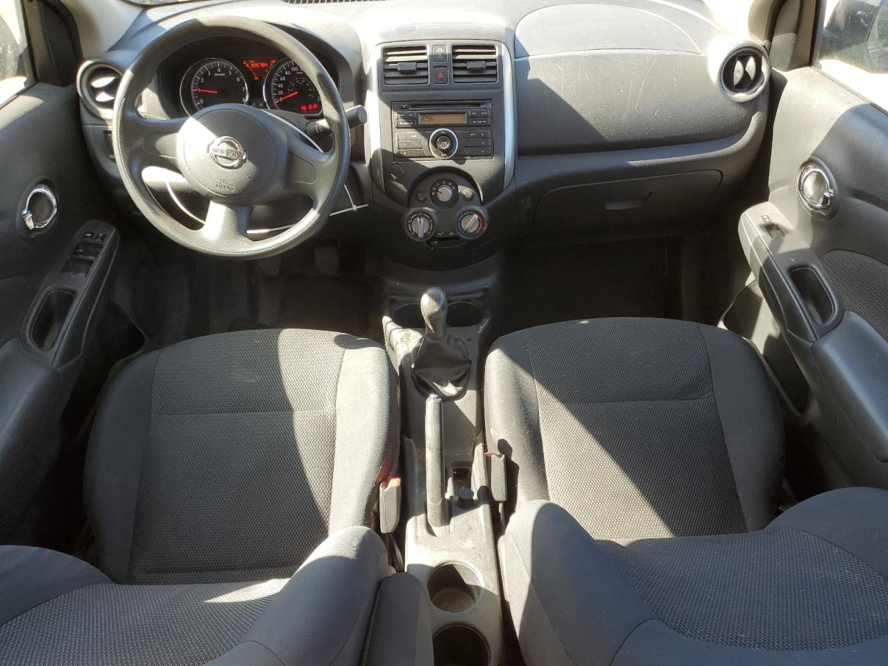 NISSAN VERSA S