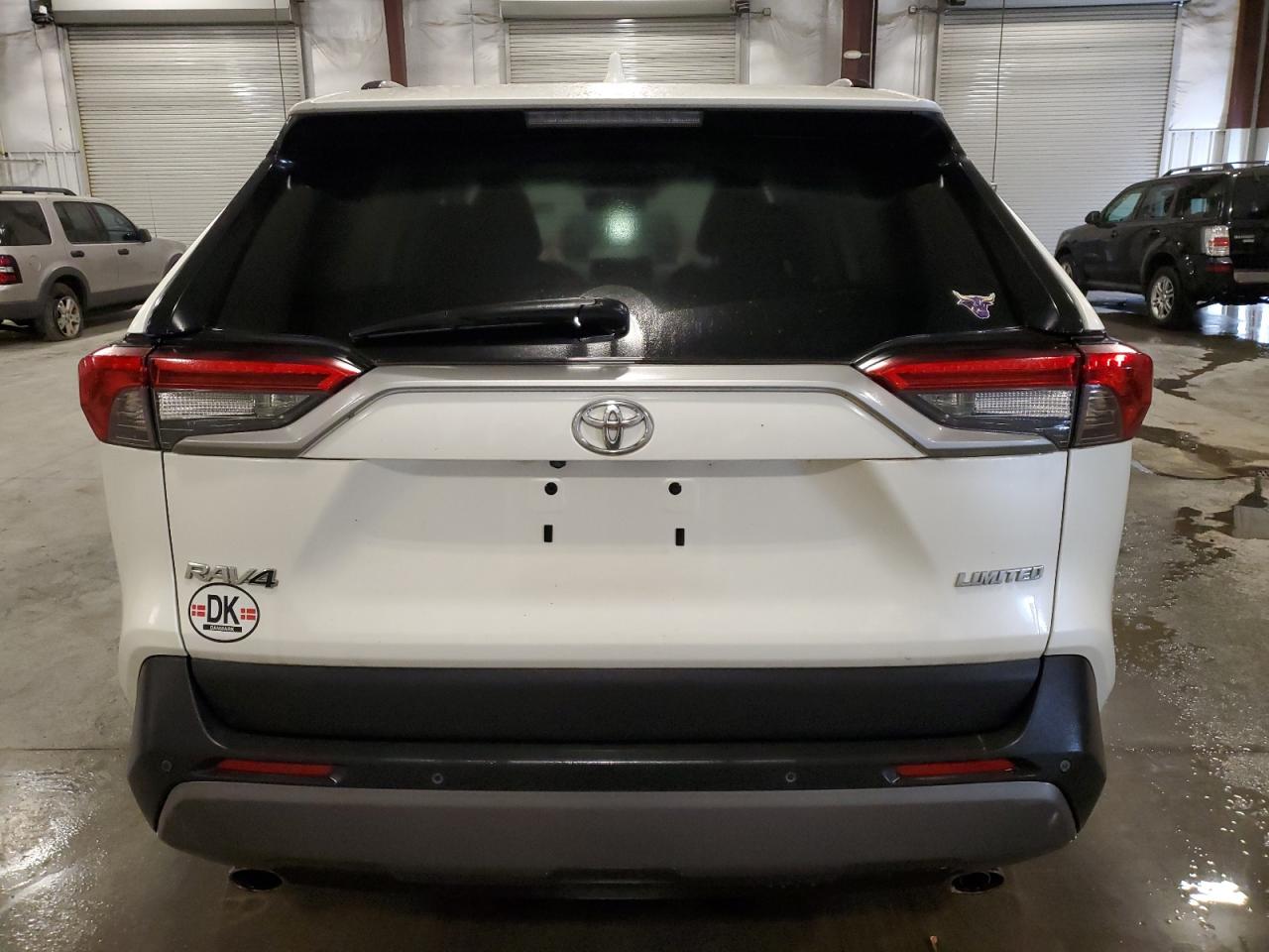 TOYOTA RAV4 LIMITED