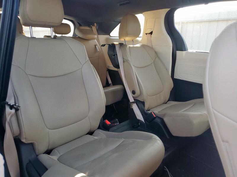 2023 TOYOTA SIENNA XLE #3293547405