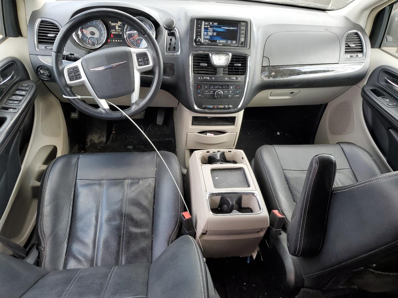 CHRYSLER TOWN & COUNTRY TOURING