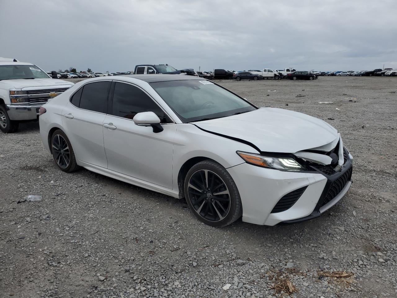 TOYOTA CAMRY XSE
