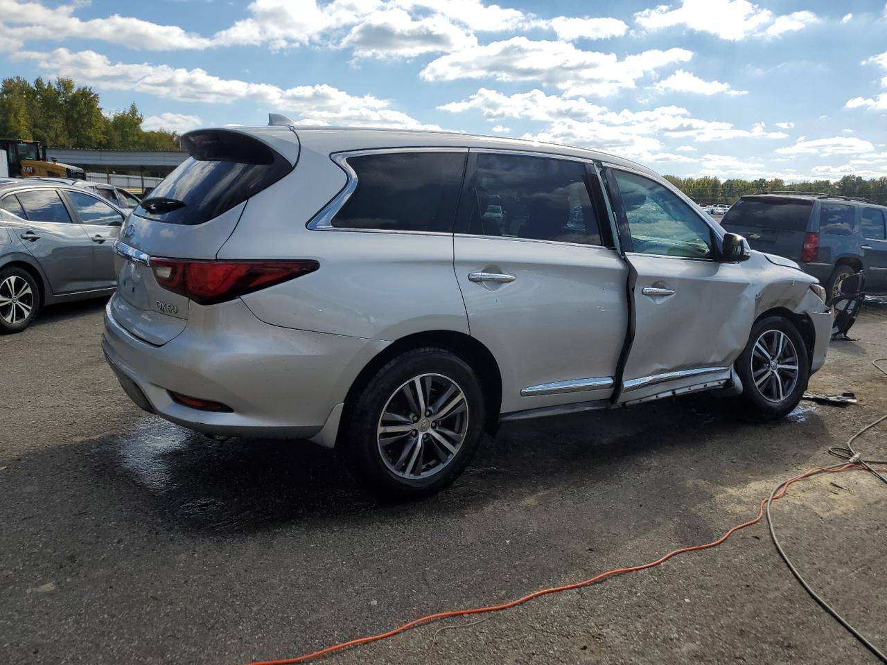INFINITI QX60 LUXE