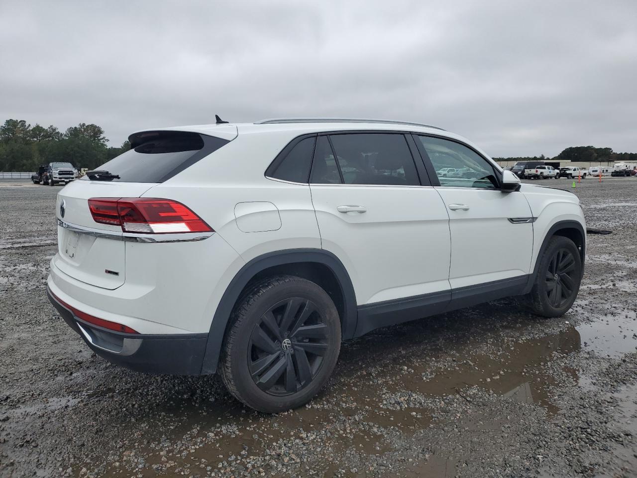 VOLKSWAGEN ATLAS CROSS SPORT SE