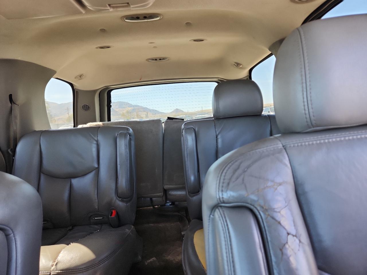 Lot #3303060768 2005 GMC YUKON