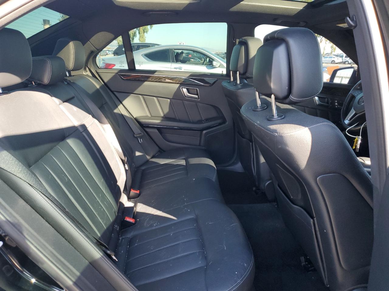 MERCEDES-BENZ E-CLASS 400