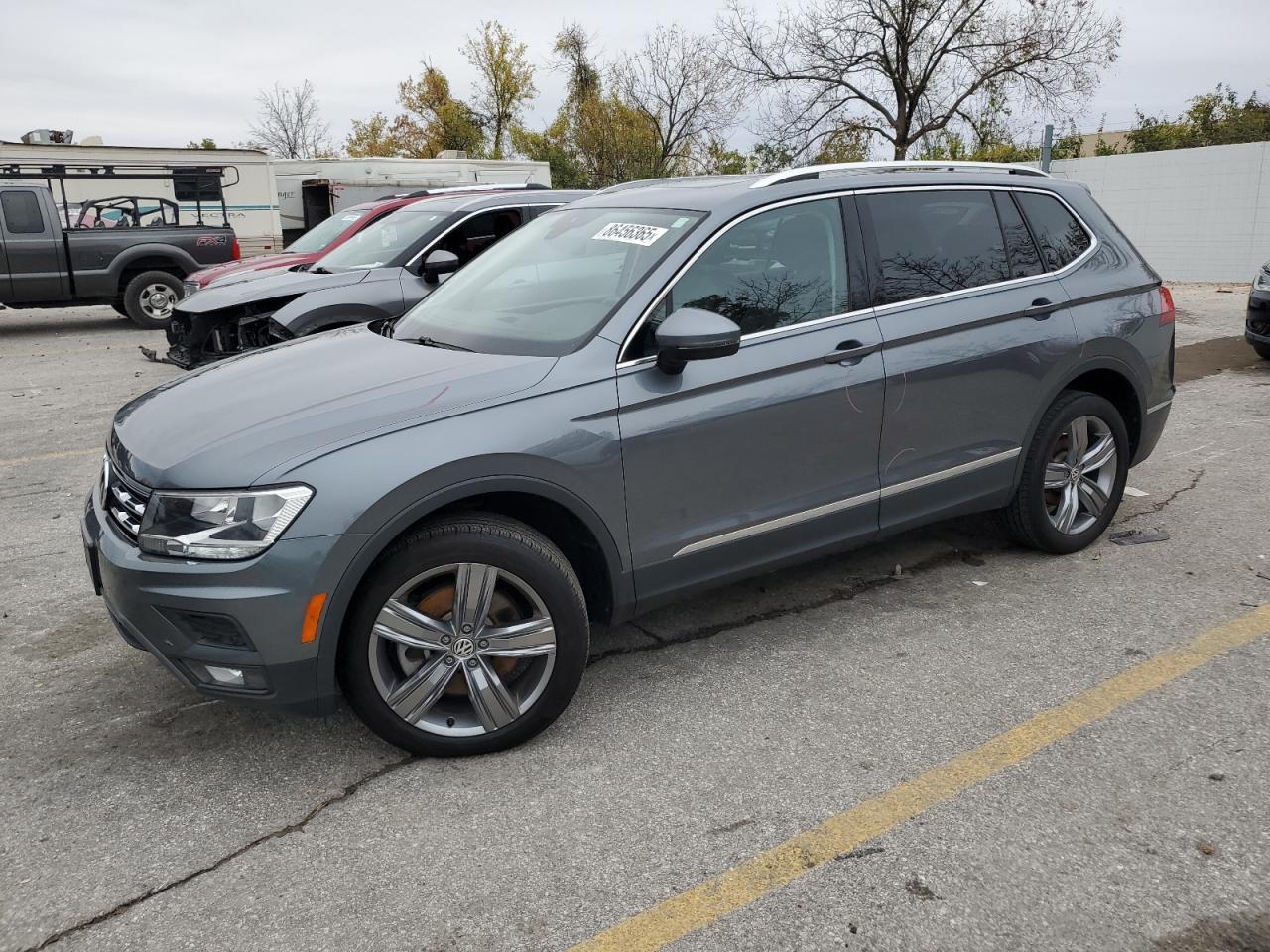 VOLKSWAGEN TIGUAN SE