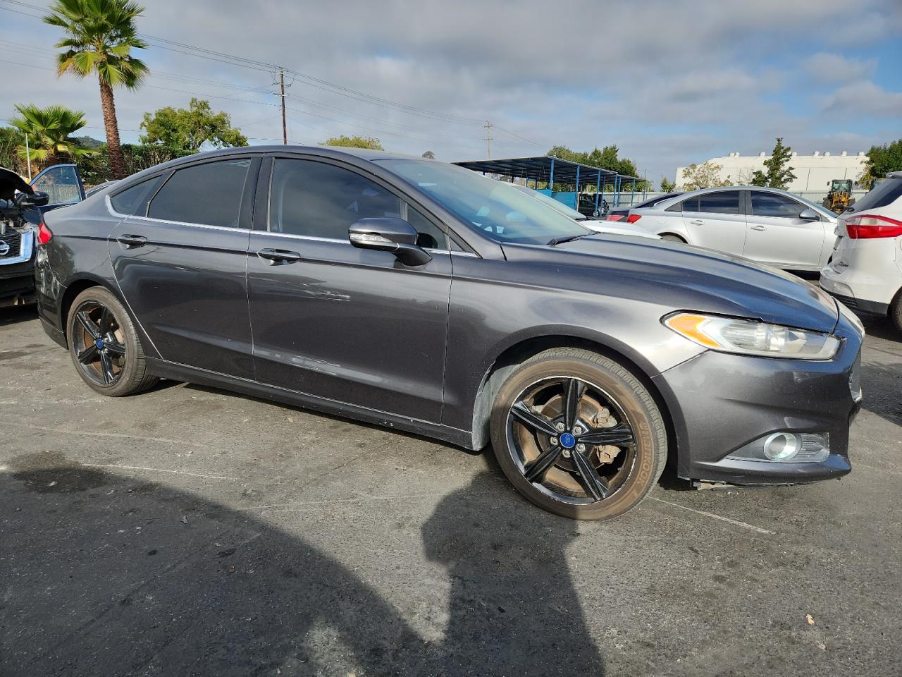 FORD FUSION SE