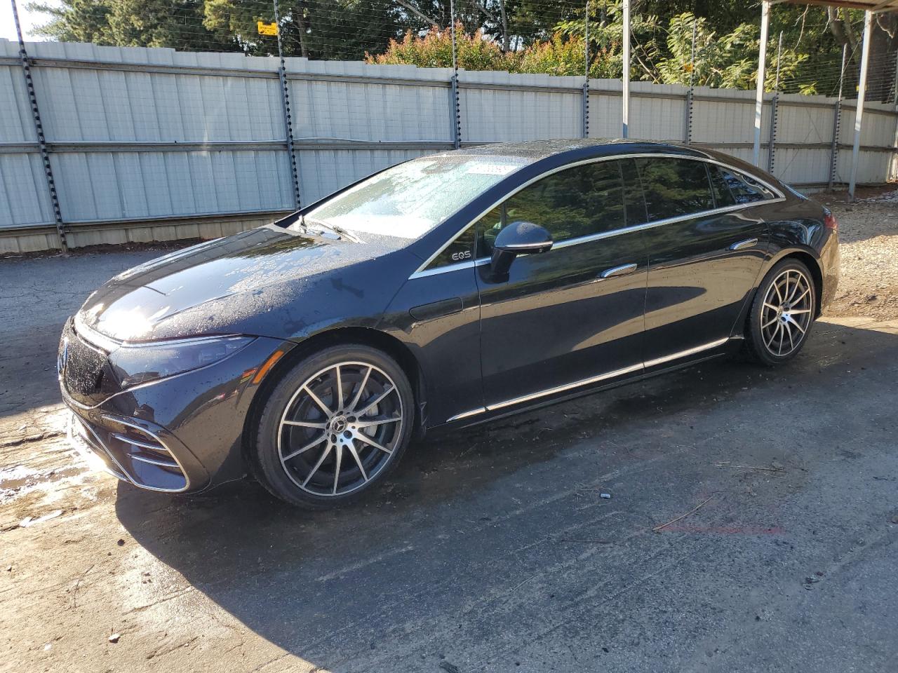 MERCEDES-BENZ EQS 450+