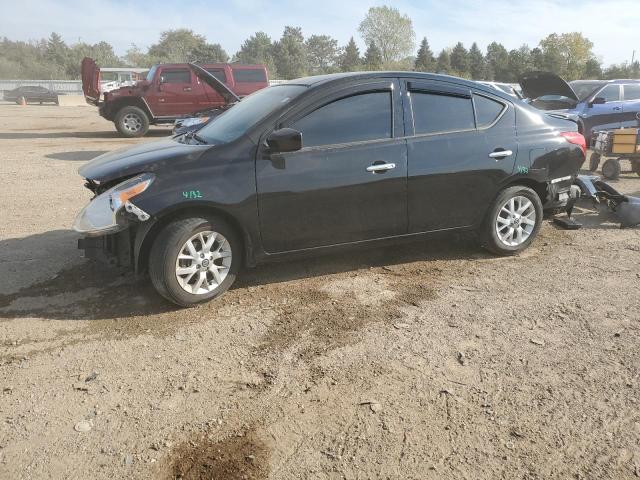 NISSAN VERSA S