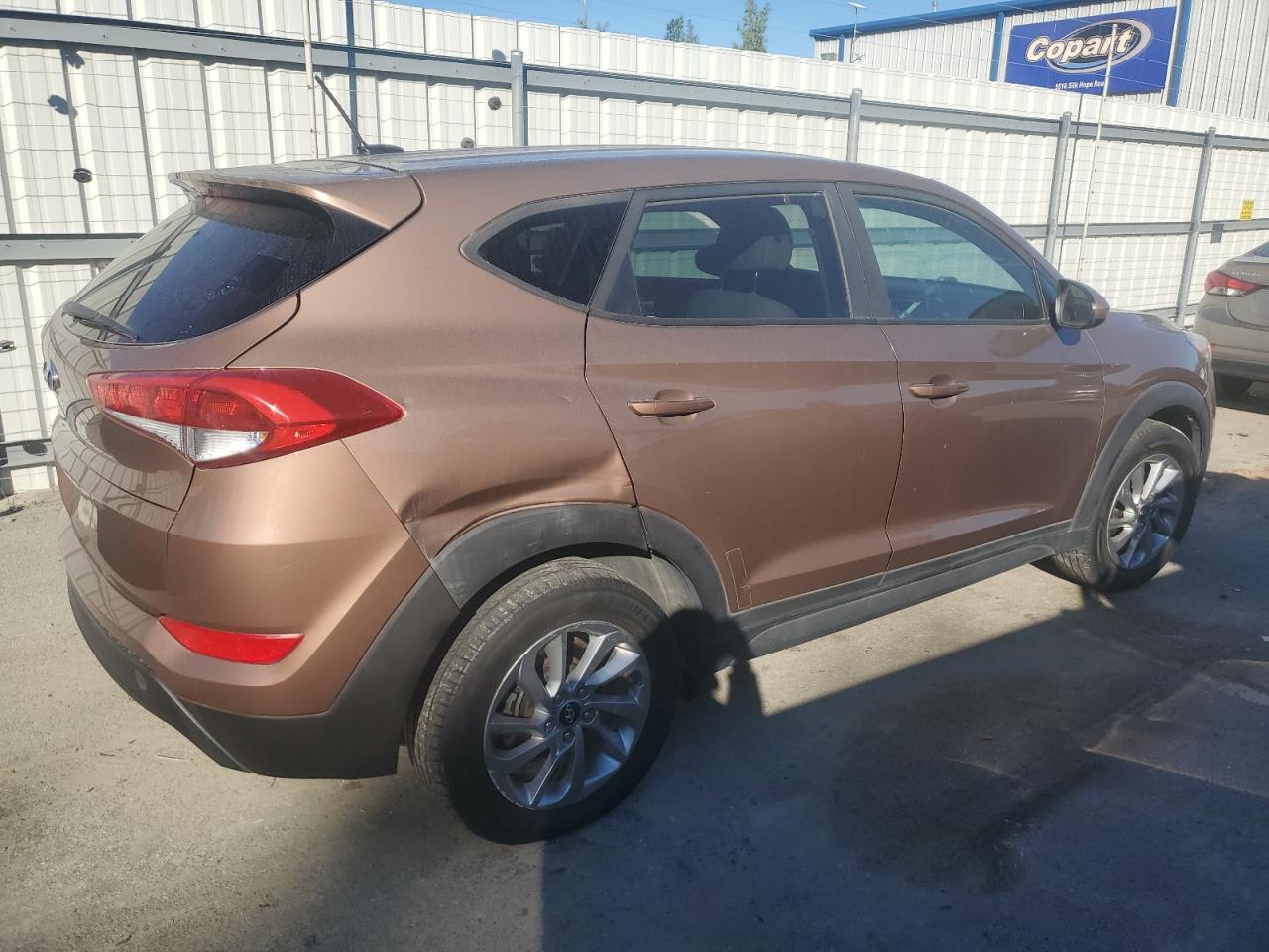 Lot #3302695022 2016 HYUNDAI TUCSON SE