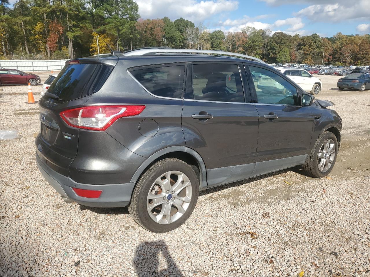 FORD ESCAPE TITANIUM