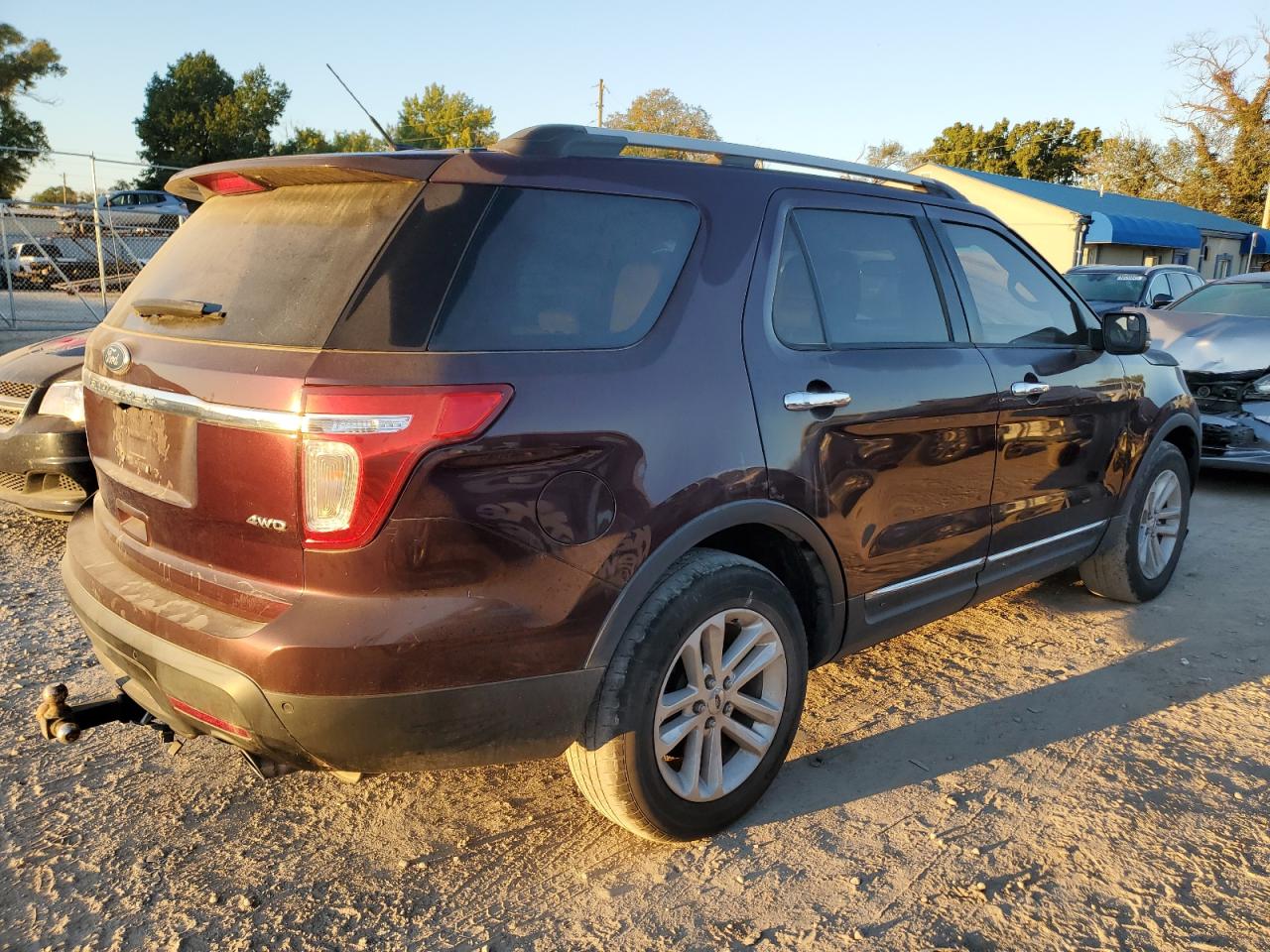 FORD EXPLORER XLT