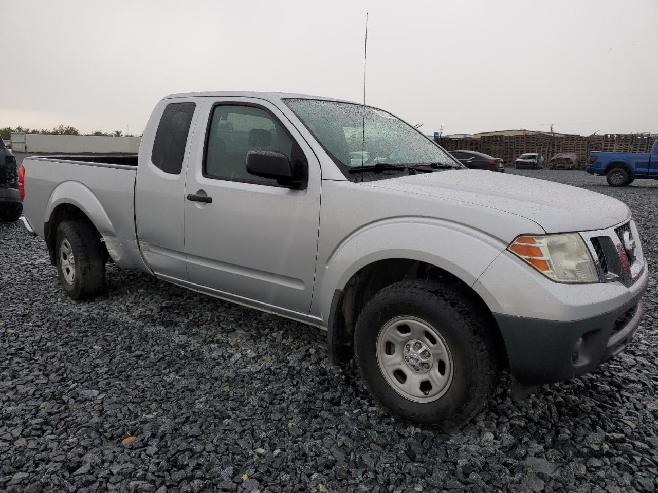 NISSAN FRONTIER S