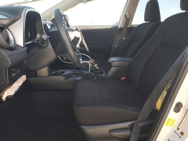 2018 TOYOTA RAV4 LE - JTMBFREV4JJ740257