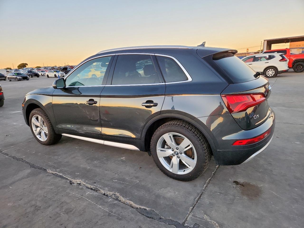 AUDI Q5 PREMIUM PLUS