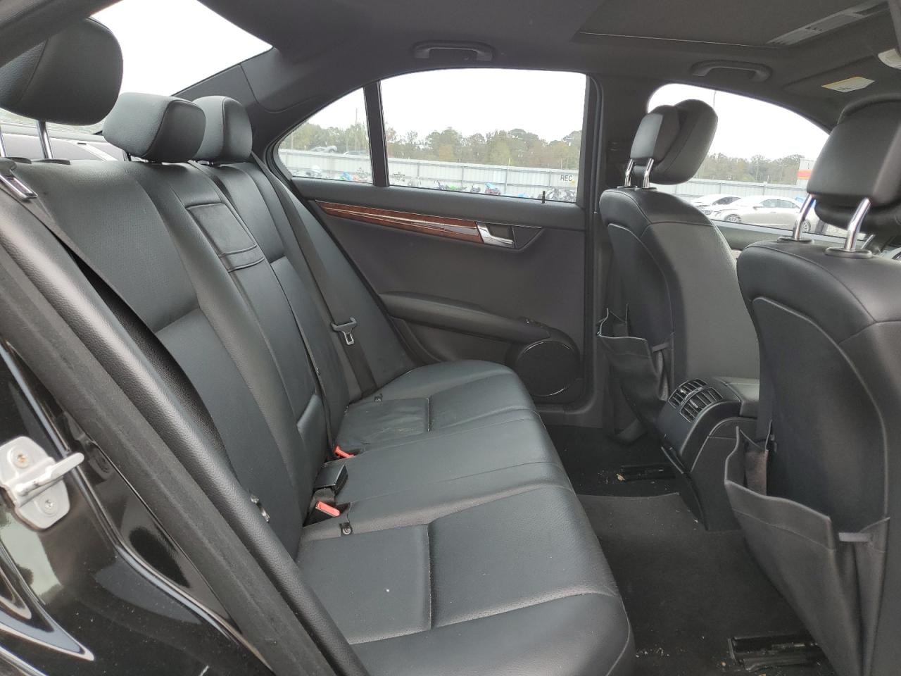 MERCEDES-BENZ C-CLASS 300