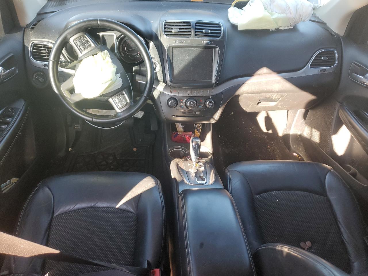 DODGE JOURNEY CROSSROAD