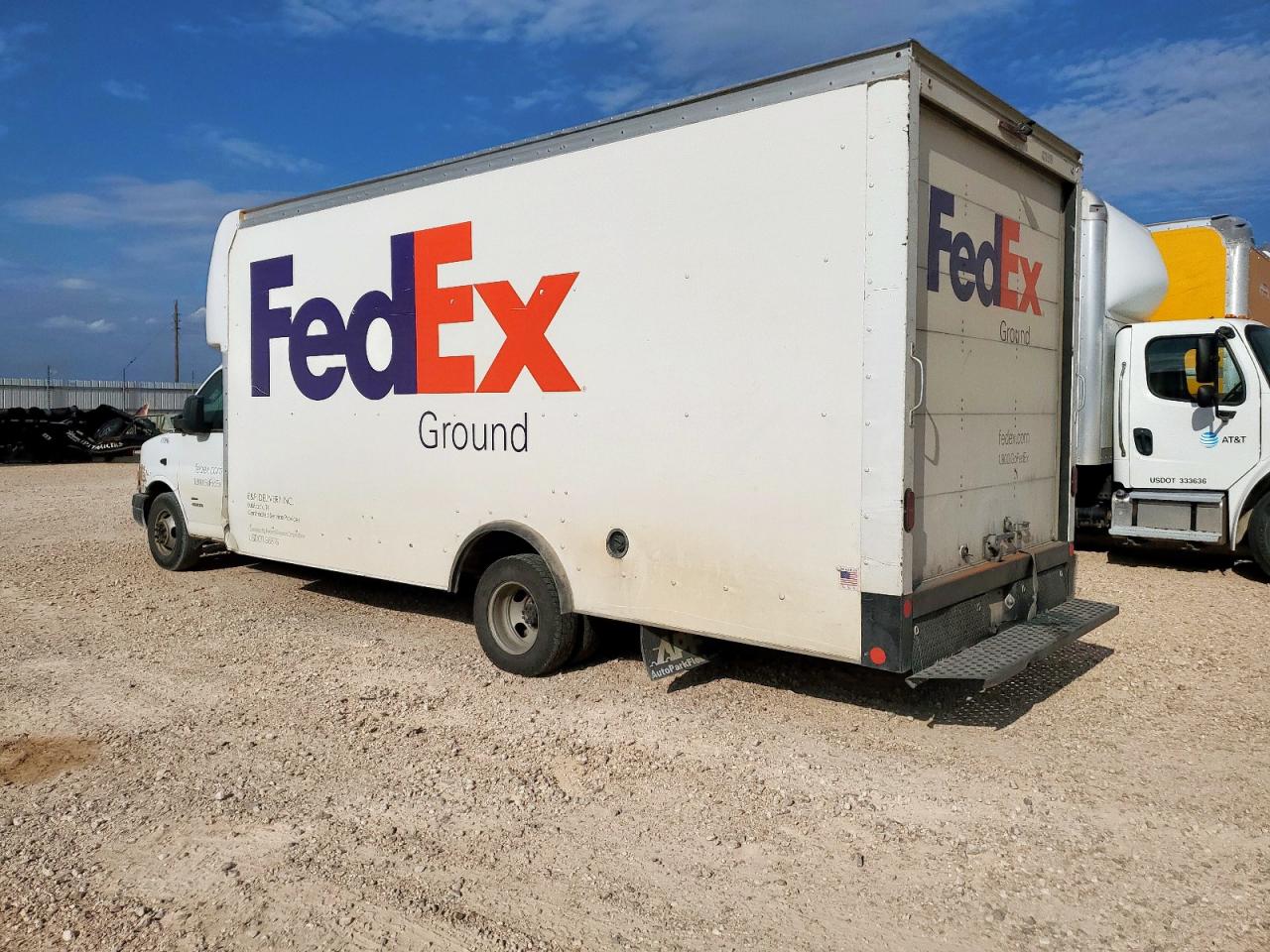 GMC SAVANA CUTAWAY G4500