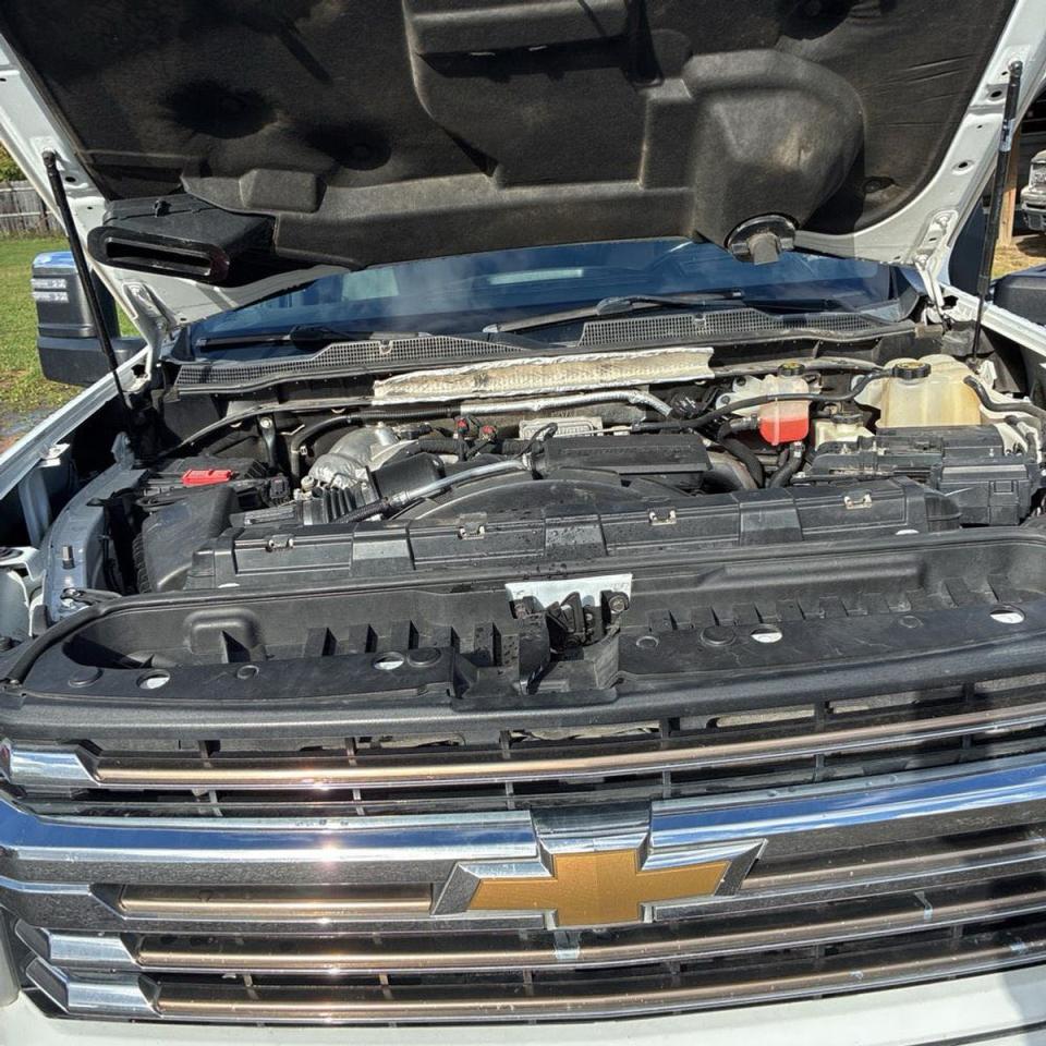 CHEVROLET SILVERADO K3500 HIGH COUNTRY