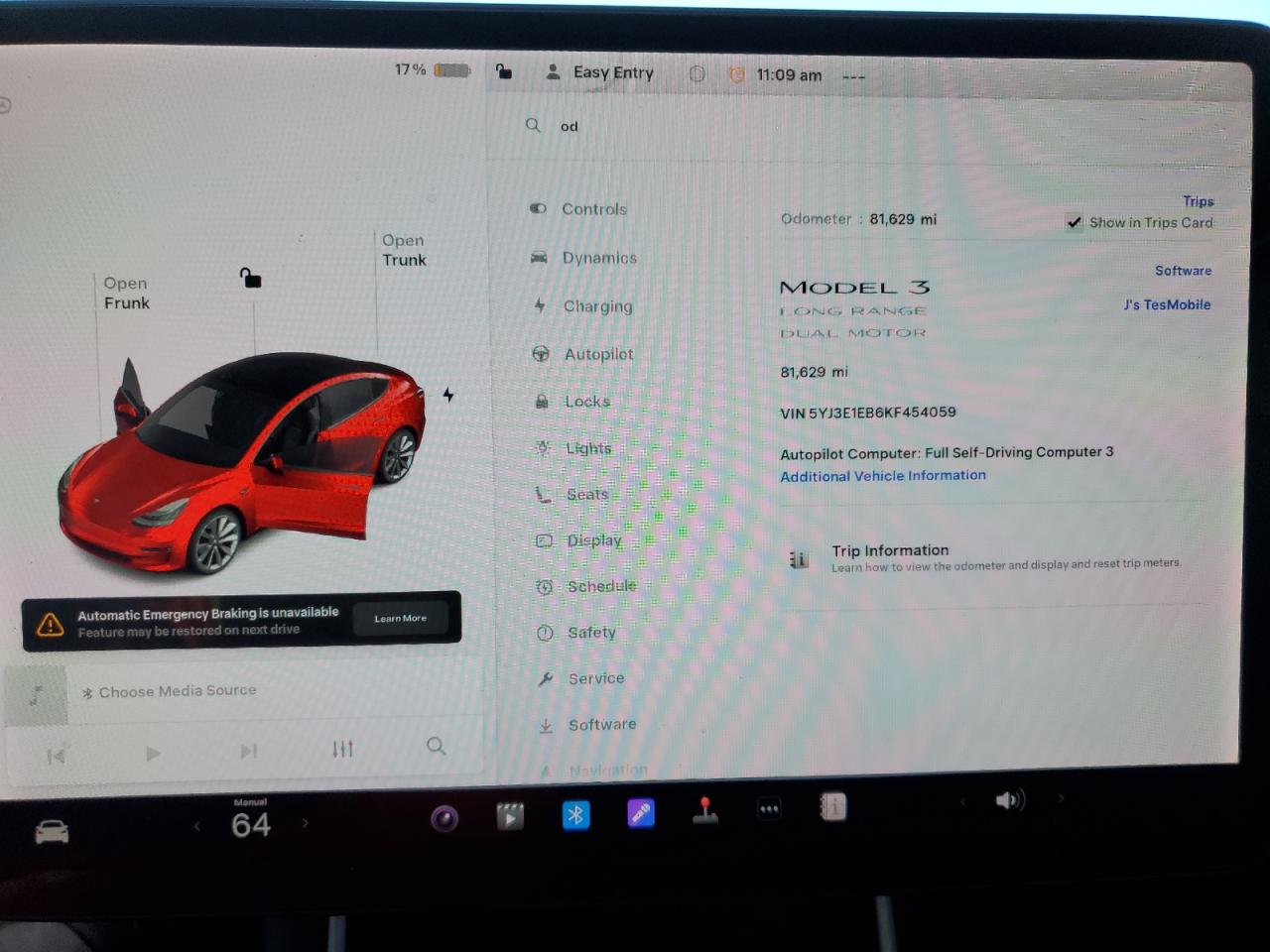 TESLA MODEL 3