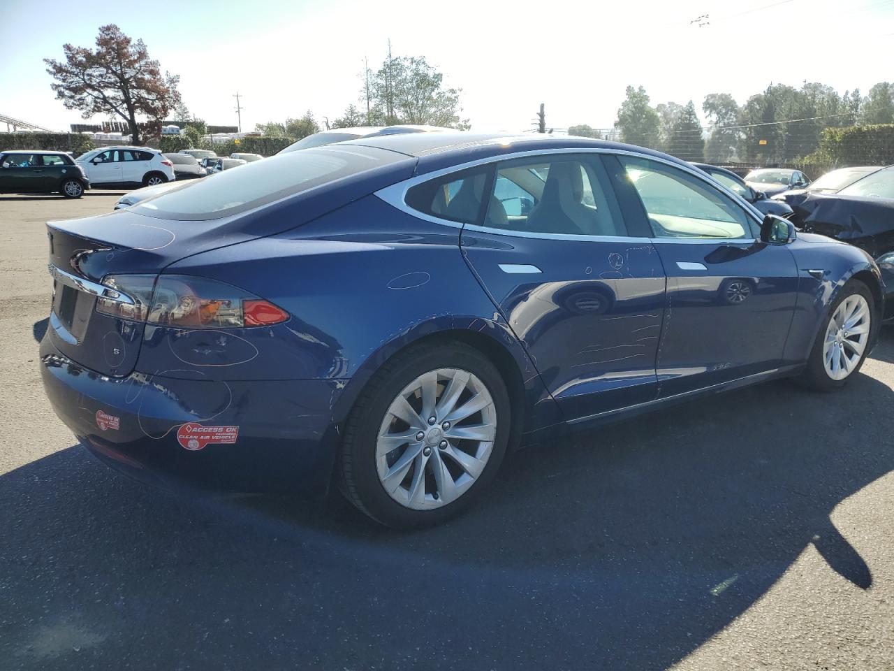 TESLA MODEL S