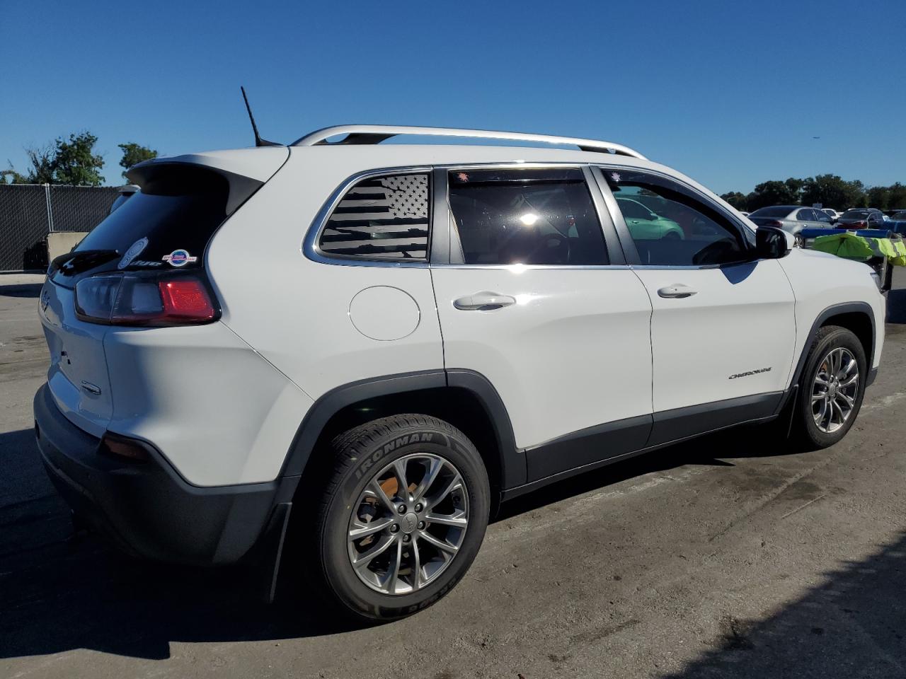 JEEP GRAND CHEROKEE LATITUDE PLUS