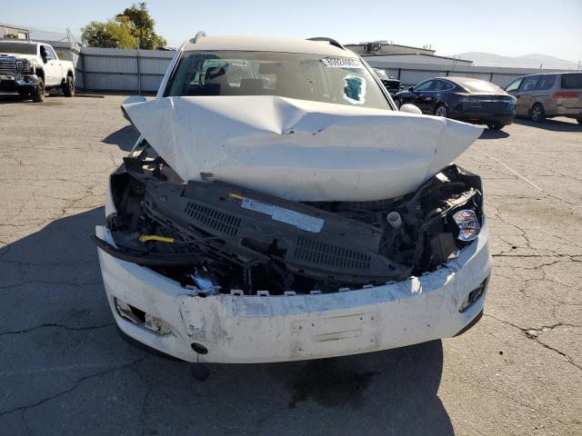 2017 VOLKSWAGEN TIGUAN S WVGBV7AX3HK051986