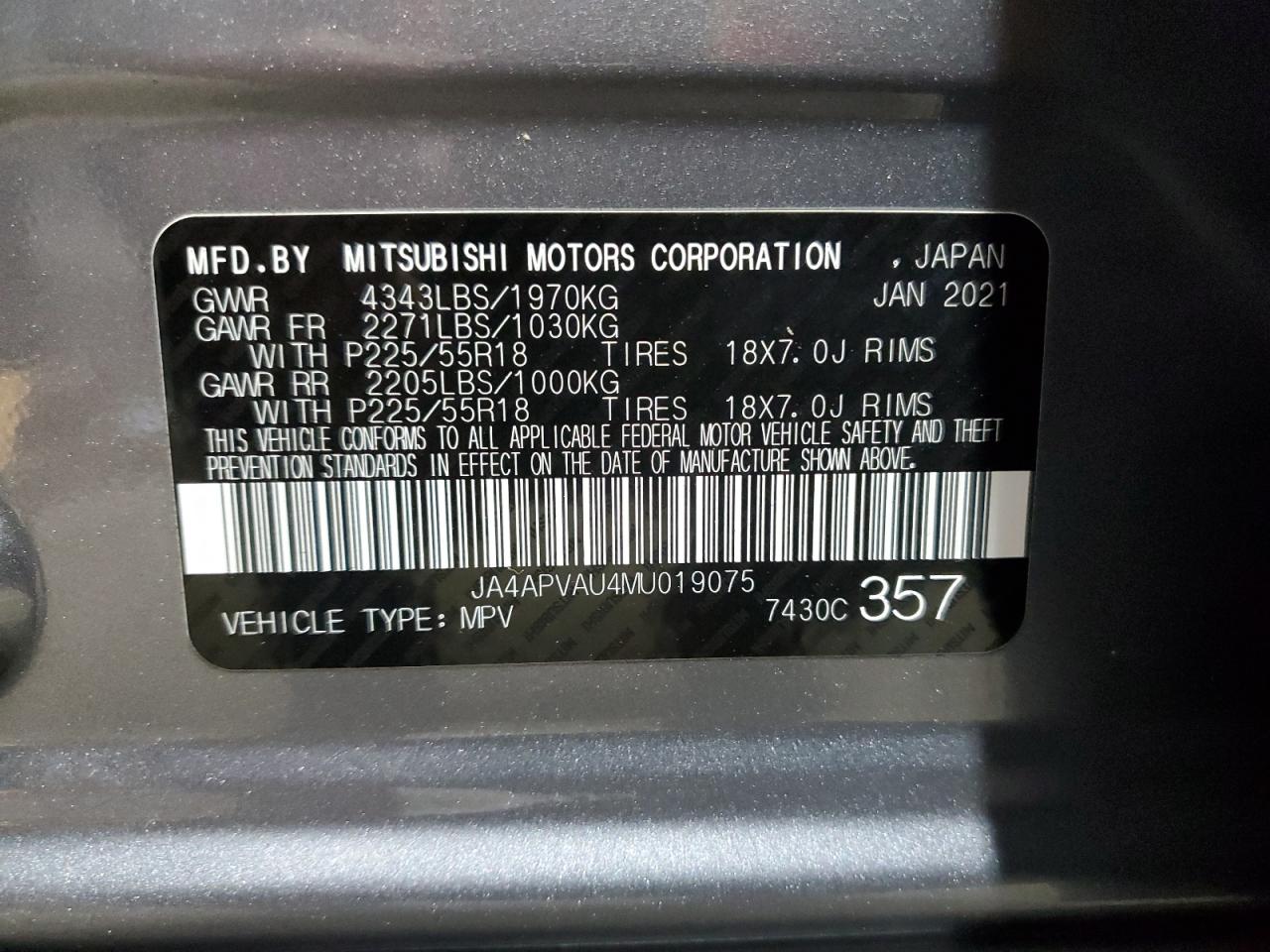 MITSUBISHI OUTLANDER SE