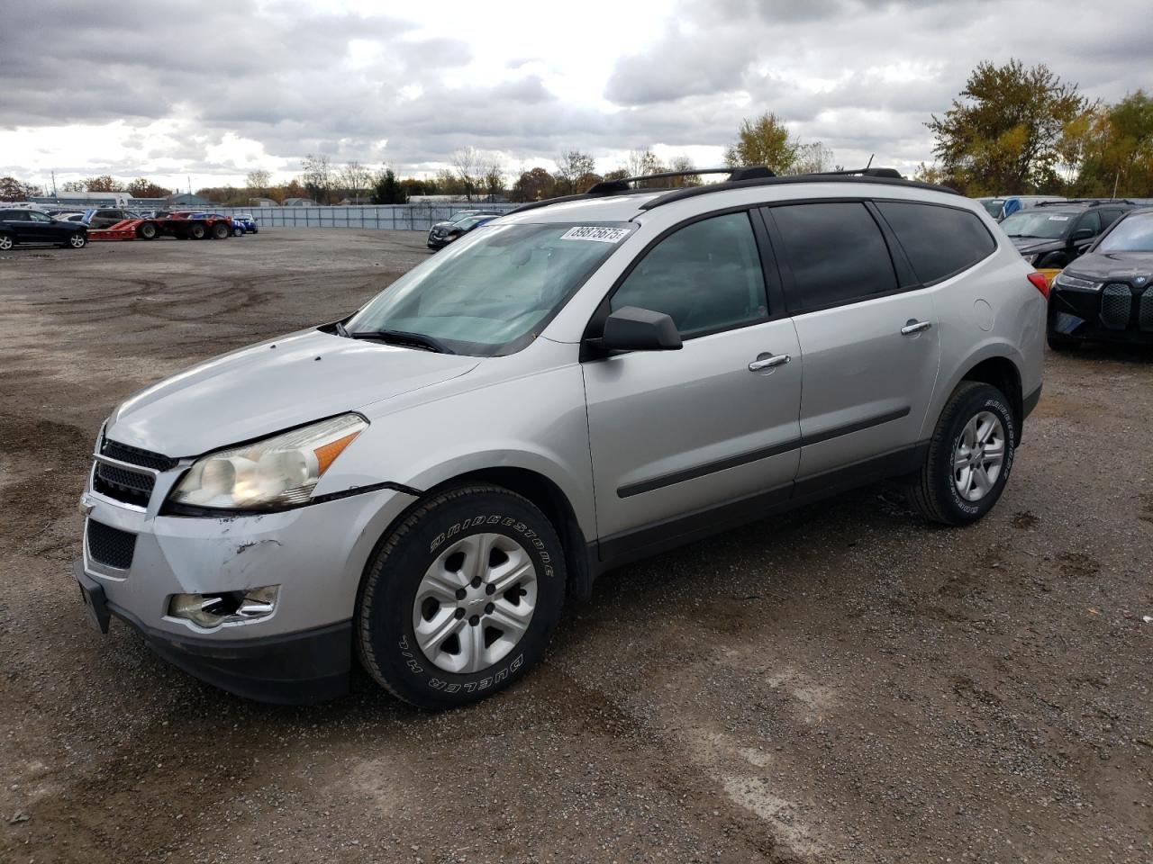 CHEVROLET TRAVERSE LS
