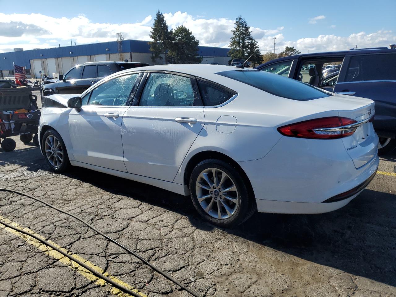 FORD FUSION SE