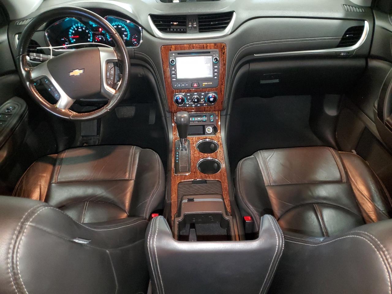 CHEVROLET TRAVERSE LT