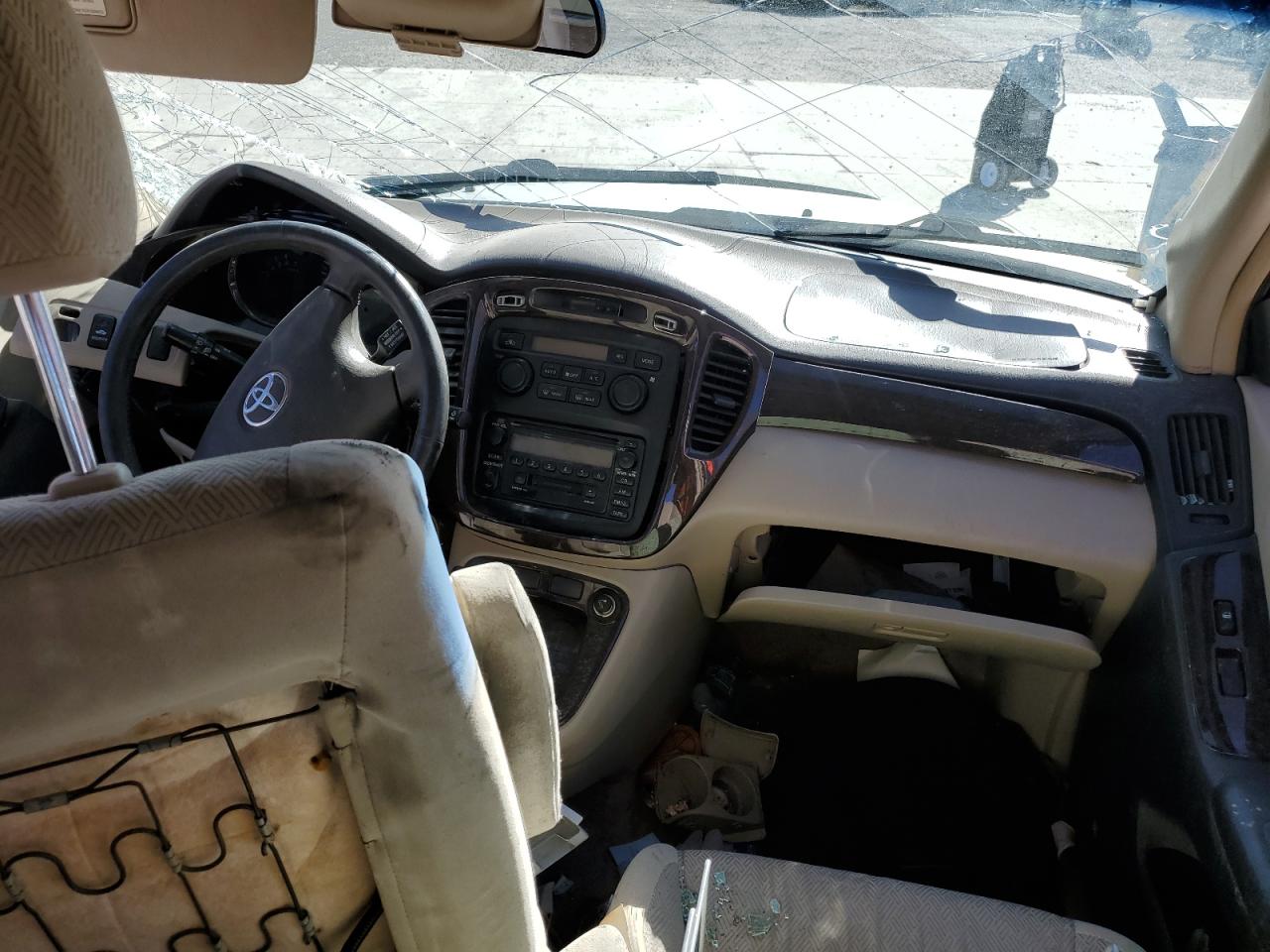 Lot #3290471787 2001 TOYOTA HIGHLANDER