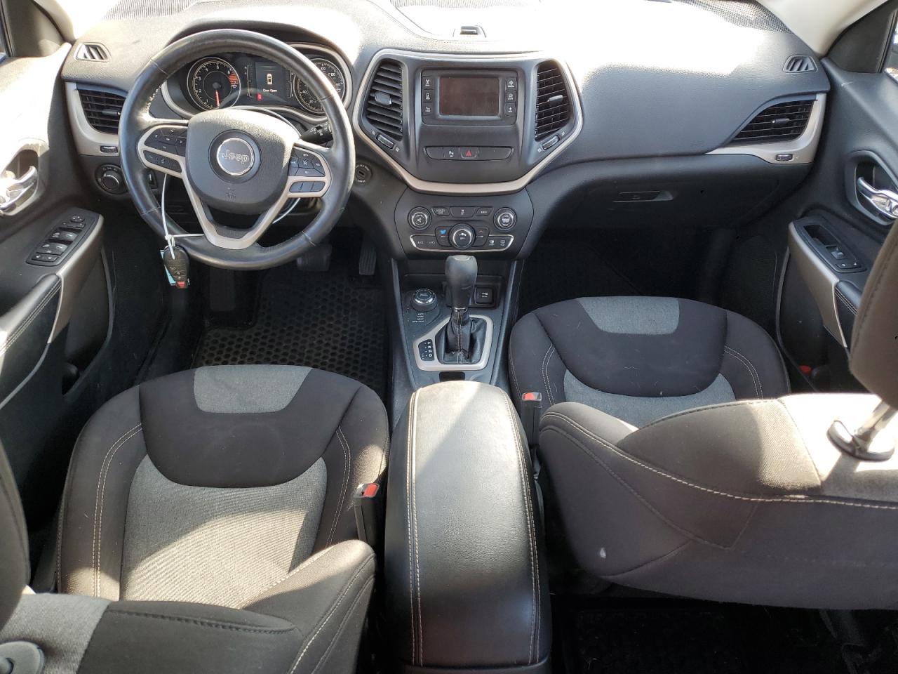 JEEP GRAND CHEROKEE SPORT