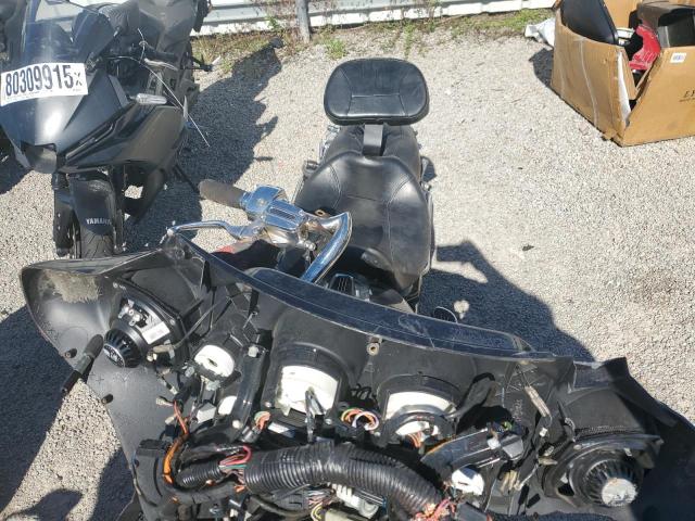 2010 HARLEY-DAVIDSON FLHX - 1HD1KB411AB630577