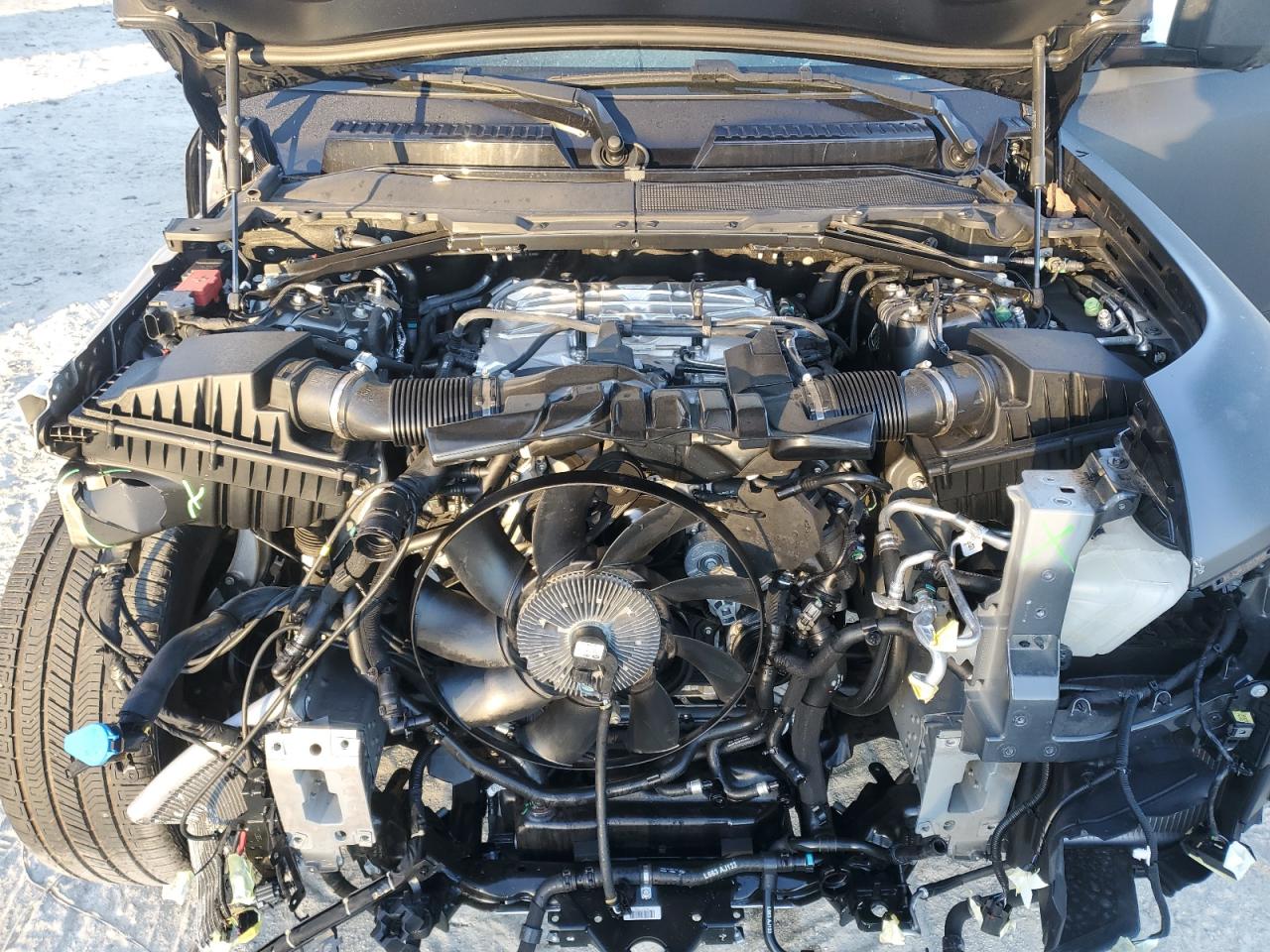 LAND ROVER DEFENDER 130