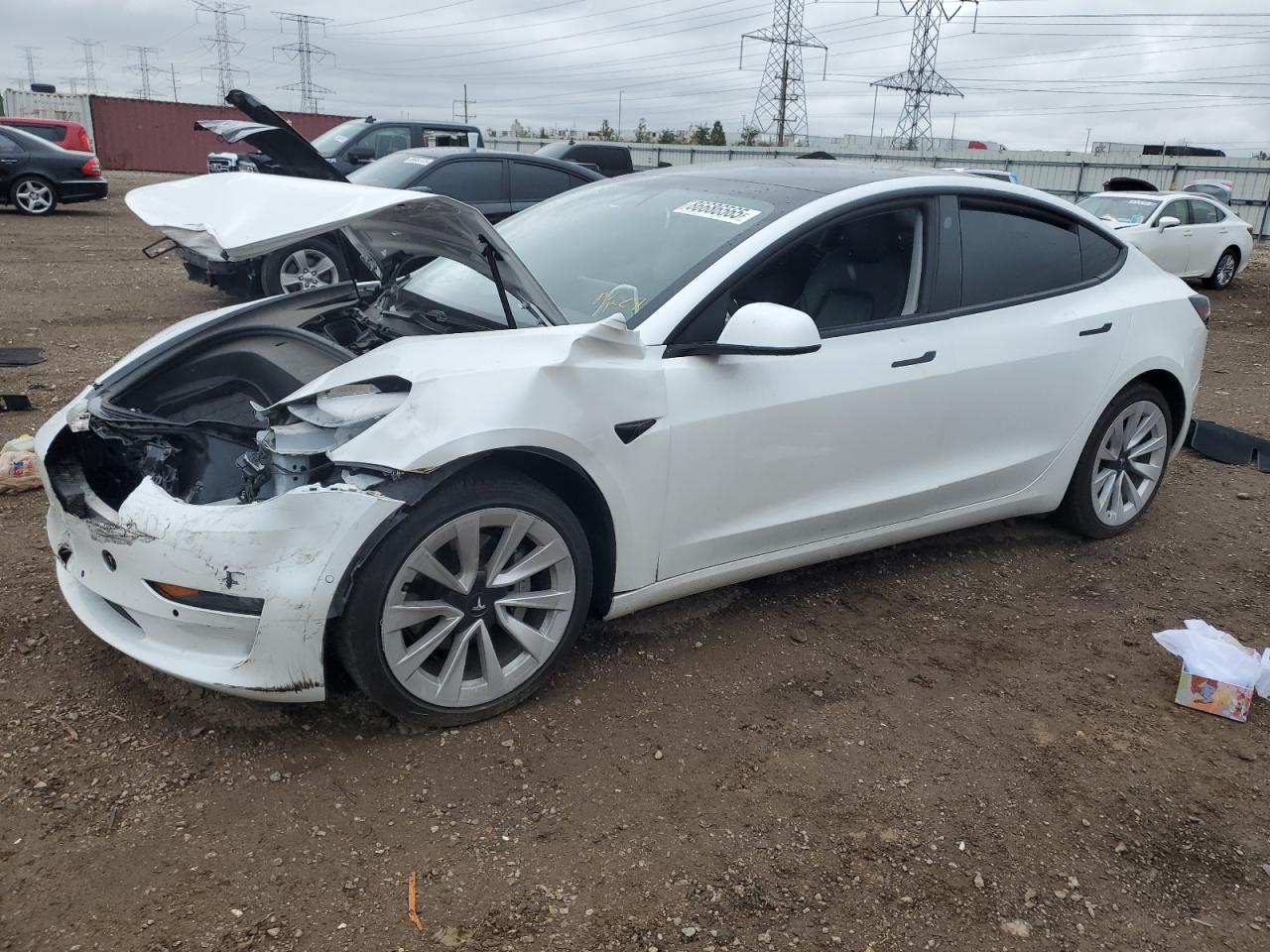 TESLA MODEL 3