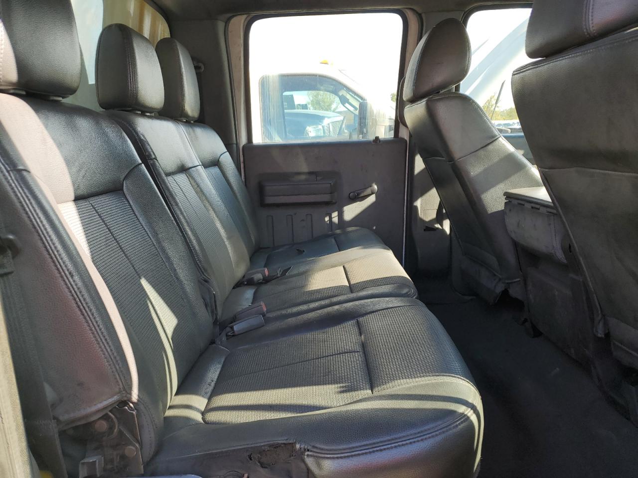 FORD F-350 SUPER DUTY