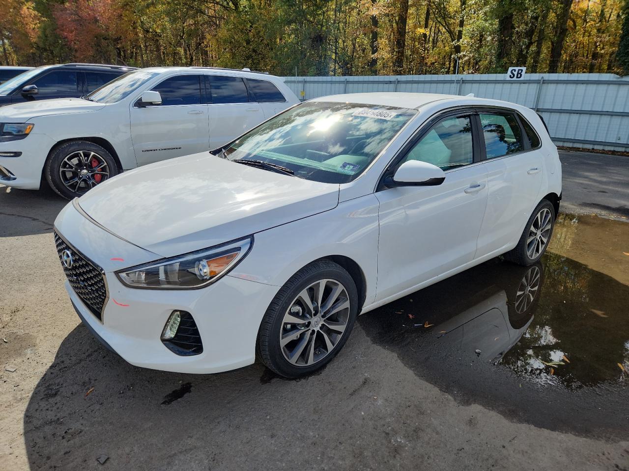 Lot #3277143950 2019 HYUNDAI ELANTRA GT