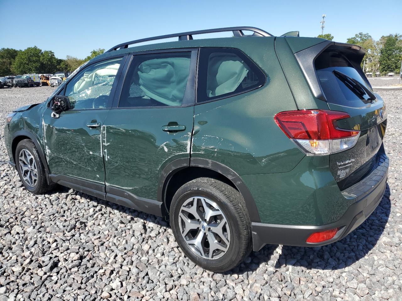 SUBARU FORESTER PREMIUM